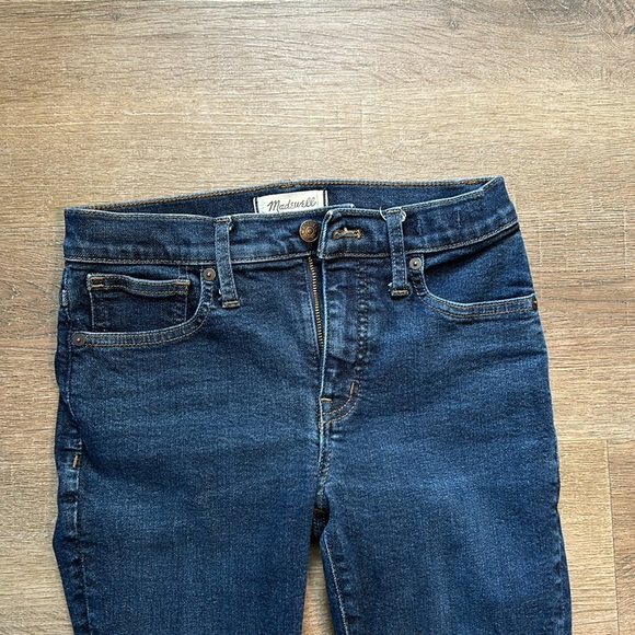 Madewell 9’ Mid-Rise Skinny Jeans - Picture 4 of 6